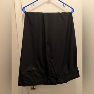 Classic Black Expandable Waist Pleated
Dress Pants